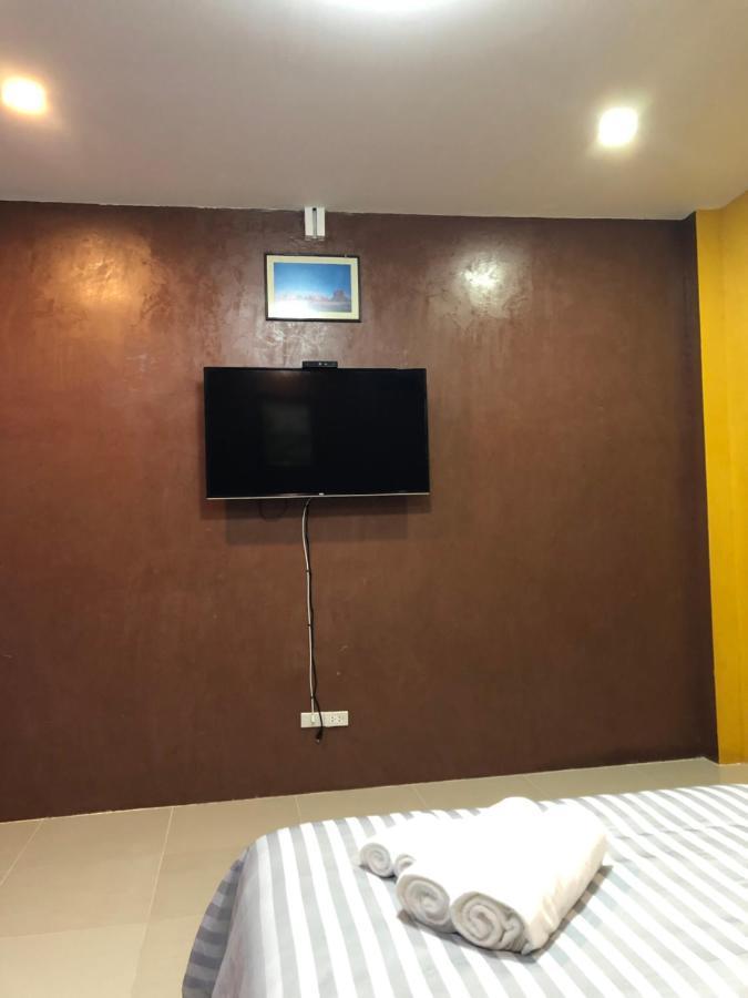 Nonthun 1 Hostel Khon Kaen Dış mekan fotoğraf