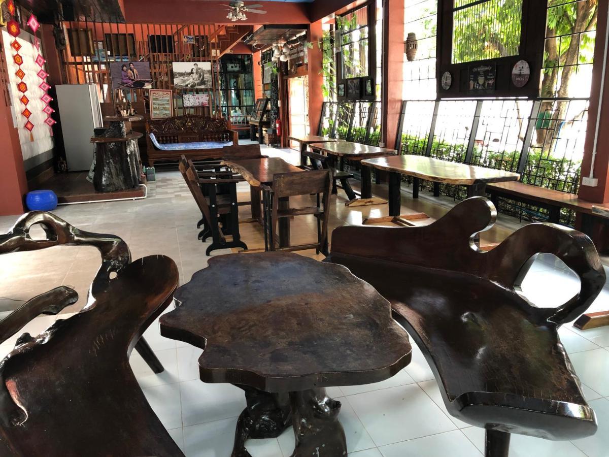 Nonthun 1 Hostel Khon Kaen Dış mekan fotoğraf