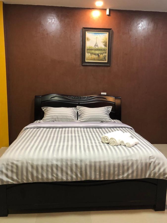 Nonthun 1 Hostel Khon Kaen Dış mekan fotoğraf